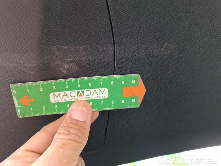 Peugeot  3008 1.5 BLUEHDI 130 S&S ACTIVE #19