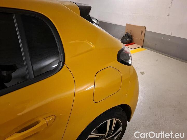 Peugeot  208 1.5 BLUEHDI 100 S&S ALLURE BUS #47