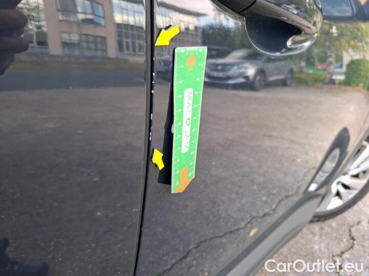 Peugeot  3008 1.5 BLUEHDI 130 S&S ACTIVE #87