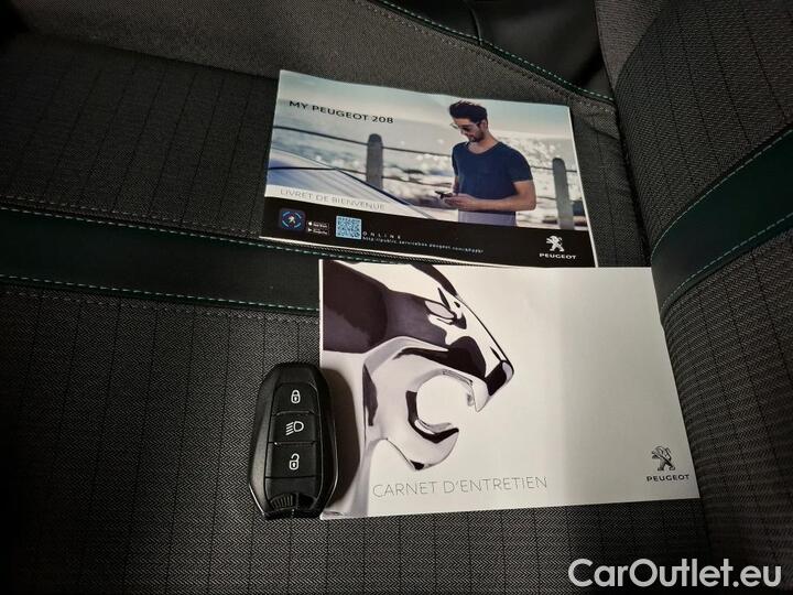 Peugeot  208 1.5 BLUEHDI 100 S&S ALLURE BUS #6