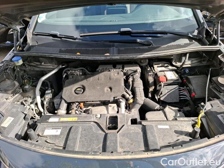 Peugeot  3008 1.5 BLUEHDI 130 S&S ACTIVE #55