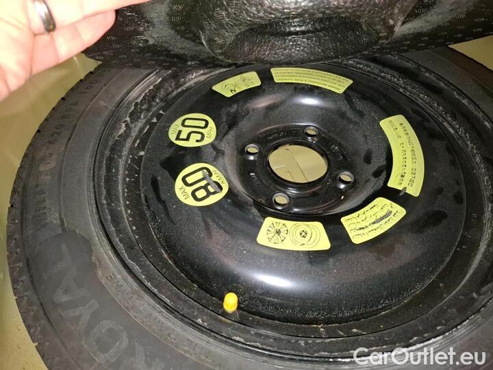 Peugeot  208 1.5 BLUEHDI 100 S&S ALLURE BUS #12