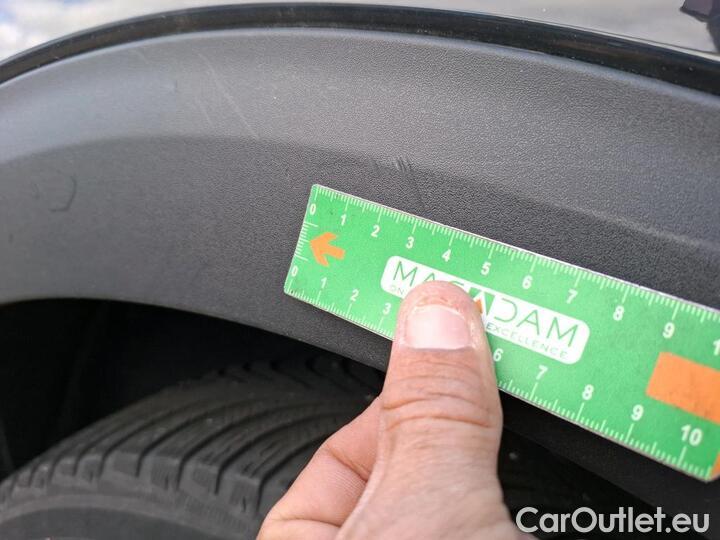 Peugeot  3008 1.5 BLUEHDI 130 S&S ACTIVE #21