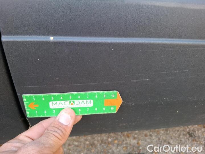 Peugeot  3008 1.5 BLUEHDI 130 S&S ACTIVE #37