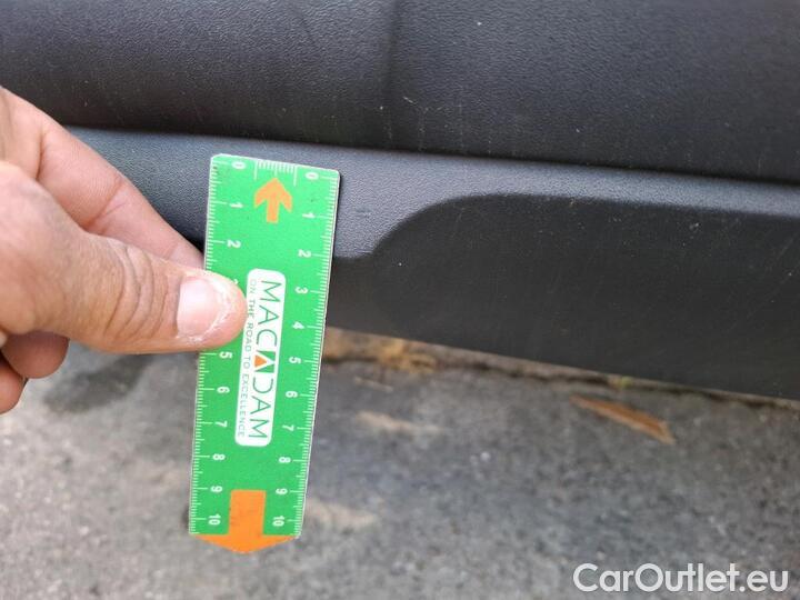 Peugeot  3008 1.5 BLUEHDI 130 S&S ACTIVE #116