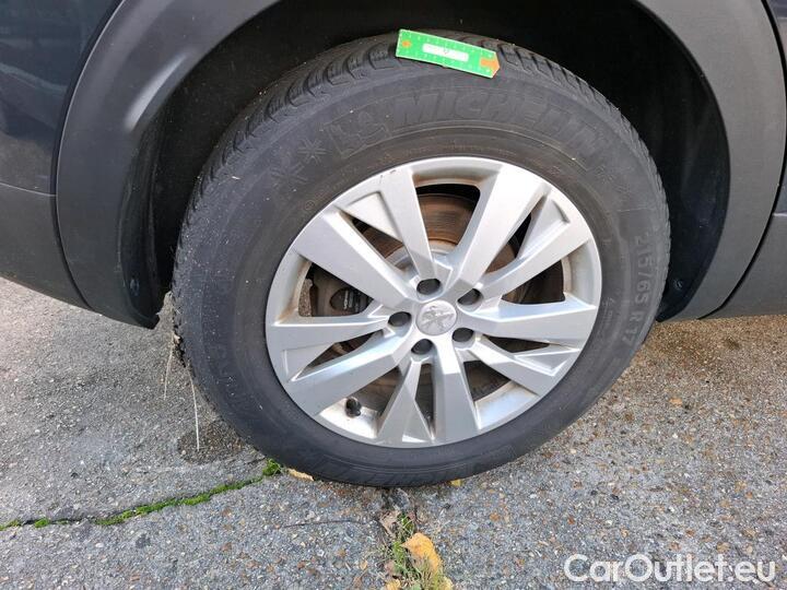 Peugeot  3008 1.5 BLUEHDI 130 S&S ACTIVE #58