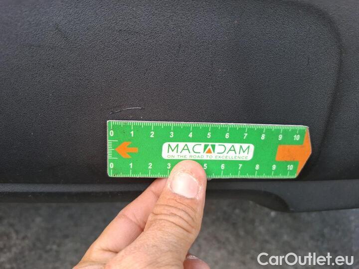 Peugeot  3008 1.5 BLUEHDI 130 S&S ACTIVE #44