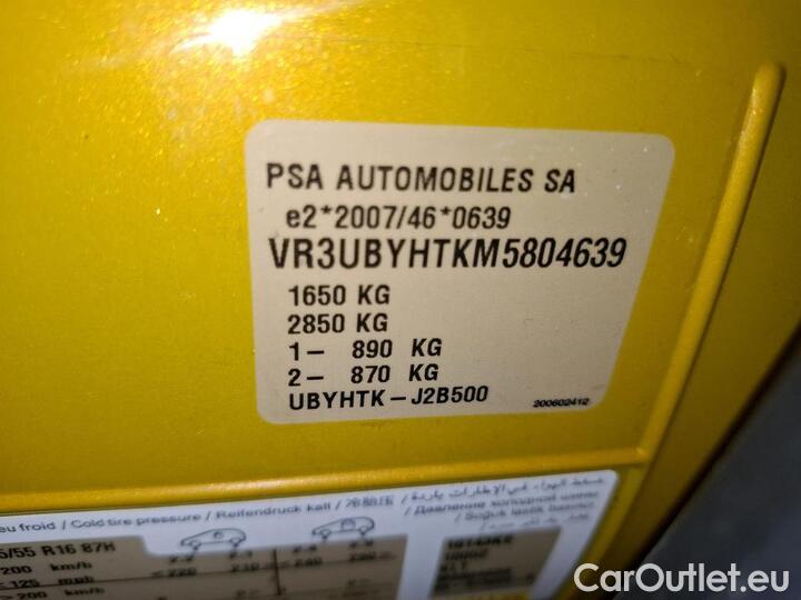 Peugeot  208 1.5 BLUEHDI 100 S&S ALLURE BUS #8