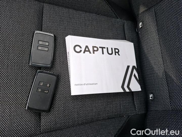 Renault  Captur 1.6 E-TECH 145 TECHNO #6