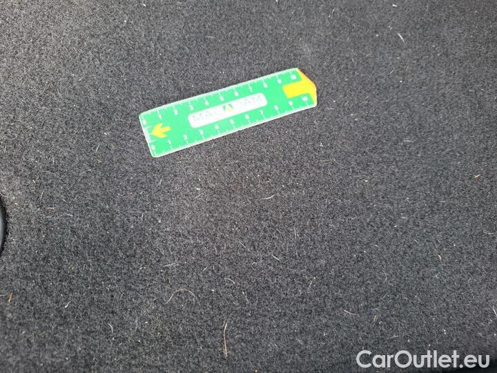 Renault  Captur 1.6 E-TECH 145 TECHNO #54