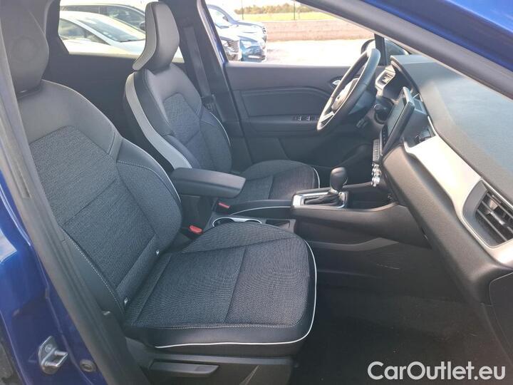 Renault  Captur 1.6 E-TECH 145 TECHNO #9
