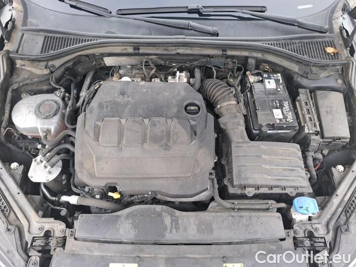 Skoda  Superb 2.0 TDI 120 DSG COMBI BUSINESS #16