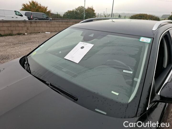 Skoda  Superb 2.0 TDI 122 DSG COMBI BUSINESS #56