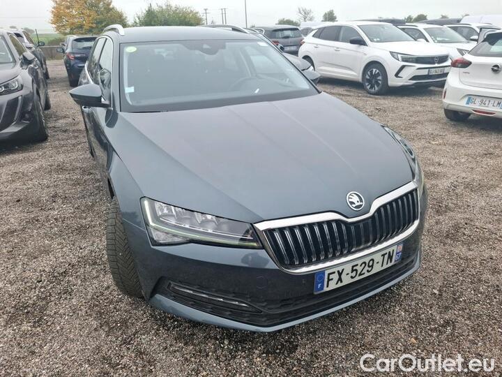 Skoda  Superb 2.0 TDI 120 DSG COMBI BUSINESS #29
