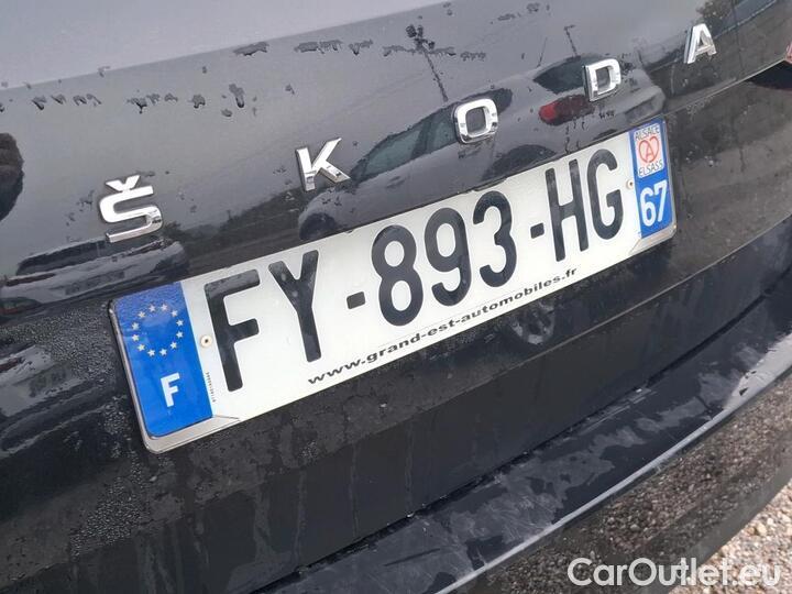 Skoda  Superb 2.0 TDI 122 DSG COMBI BUSINESS #5