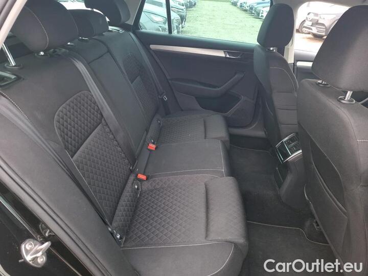 Skoda  Superb 2.0 TDI 122 DSG COMBI BUSINESS #10