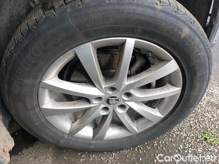 Skoda  Kodiaq 2.0 TDI 150 SCR DSG7 4WD STYLE #19