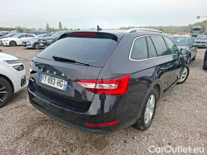 Skoda  Superb 2.0 TDI 122 DSG COMBI BUSINESS #3