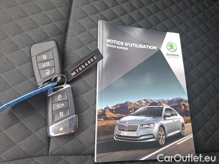 Skoda  Superb 2.0 TDI 120 DSG COMBI BUSINESS #6
