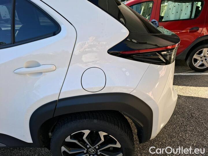 Toyota  Yaris Cross 1.5 HYBRID 116H DESIGN AWD AUTO #41