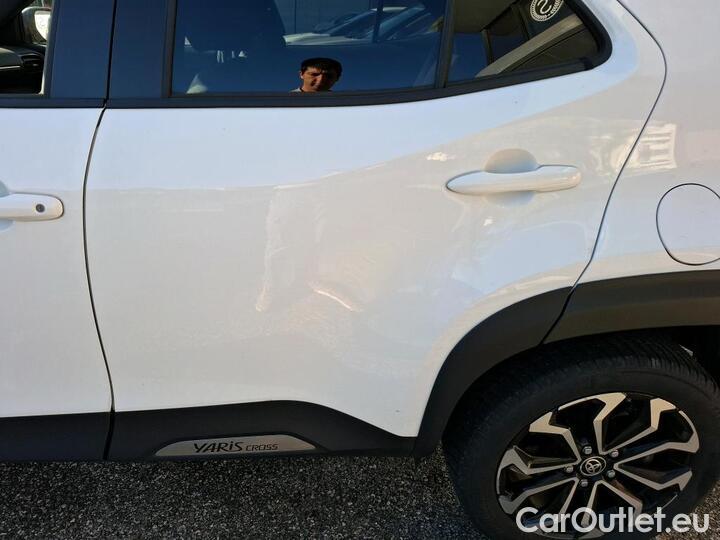 Toyota  Yaris Cross 1.5 HYBRID 116H DESIGN AWD AUTO #37