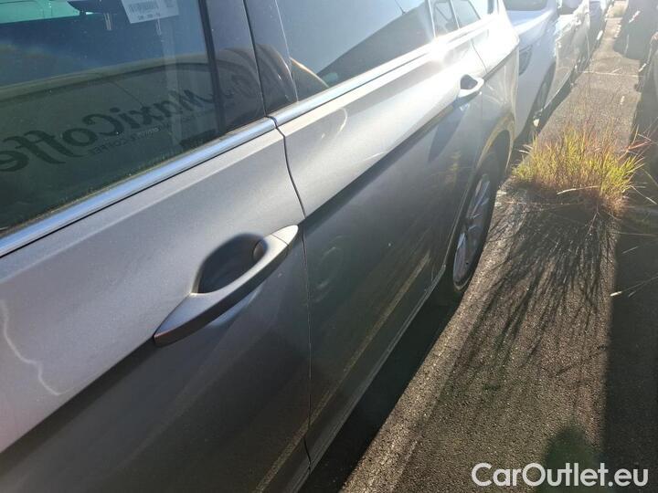 Volkswagen  Passat 2.0 TDI EVO SCR 122 DSG7 SW LIFE PLUS #31