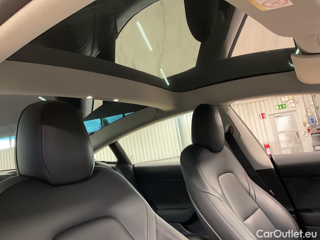 Tesla  Model 3 Long Range AWD #17