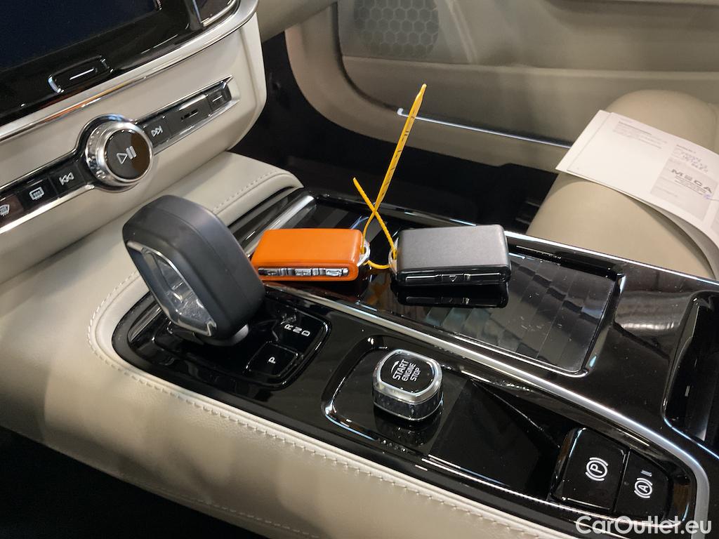 Volvo  V90 T6 Recharge 350 AWD Core Edt VOC Drag Skinn Kamera #10