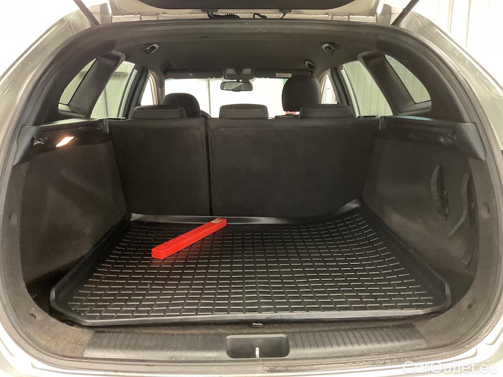 KIA  Cee'd SW CRDi 135 GT-Line #12