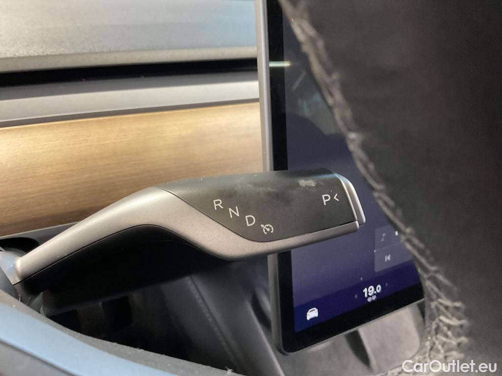 Tesla  Model 3 Long Range AWD #9