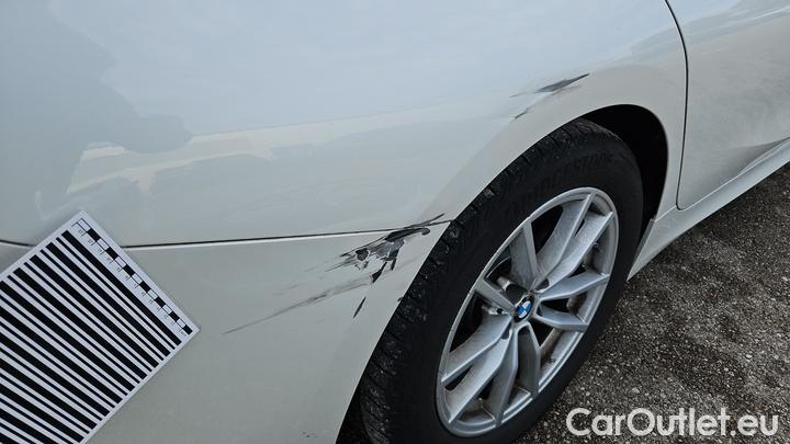 Bmw  Serie 3 320d xDrive Touring Automatic #19