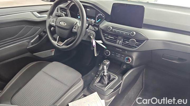 Ford  Focus 1,5 EcoBlue 88kW Cool & Connect Turnier #6