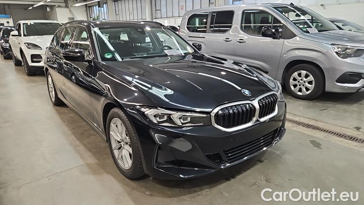 Bmw  Serie 3 318d Touring Auto #2