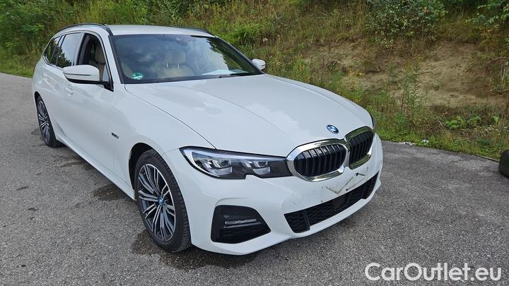 Bmw  Serie 3 320e Touring M Sport Automatic #2
