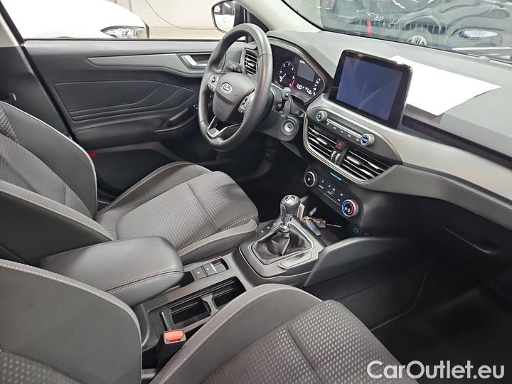 Ford  Focus 1,5 EcoBlue 88kW Cool & Connect Turnier #7