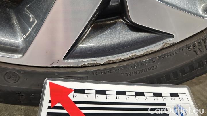 KIA  Cee'd 1.6 GDI Plug-In Hybrid Platinum Ed. SW #35