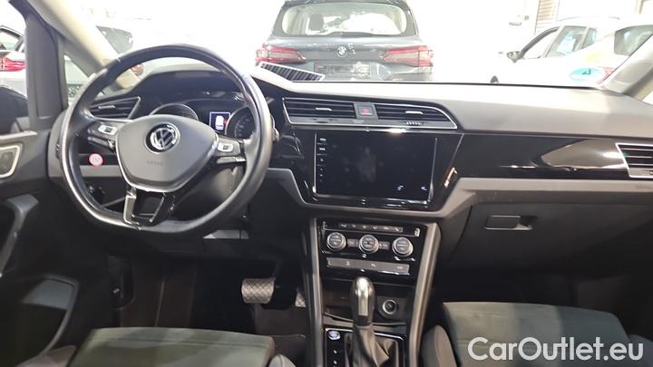 Volkswagen  Touran 2.0 TDI SCR DSG Highline #6