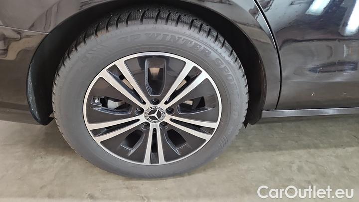 Mercedes  E-Klasse E 300 d 4MATIC T Autom. #10