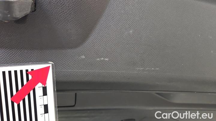 Peugeot  508 HYBRID 225 e-EAT8 Allure Pack #26