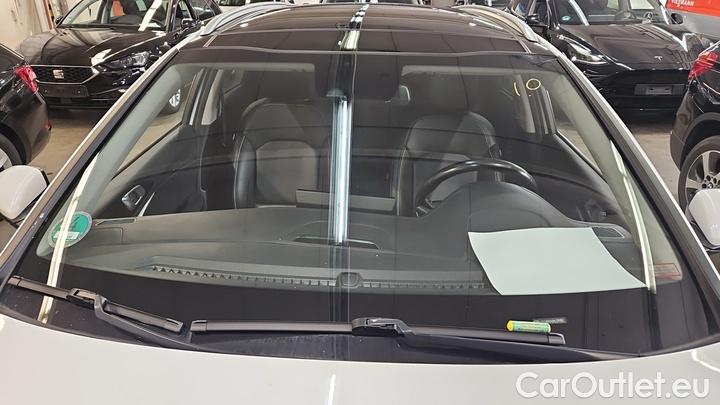 KIA  Cee'd 1.6 GDI Plug-In Hybrid Platinum Ed. SW #16