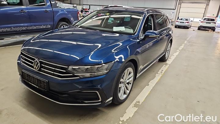 Volkswagen  Passat 1.4 TSI DSG GTE Variant #1