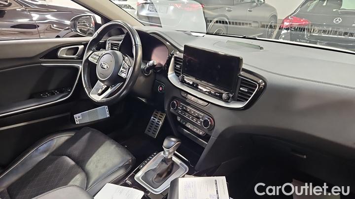 KIA  Cee'd 1.6 GDI Plug-In Hybrid Platinum Ed. SW #7