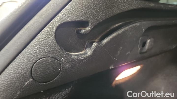 KIA  Cee'd 1.6 GDI Plug-In Hybrid Platinum Ed. SW #32