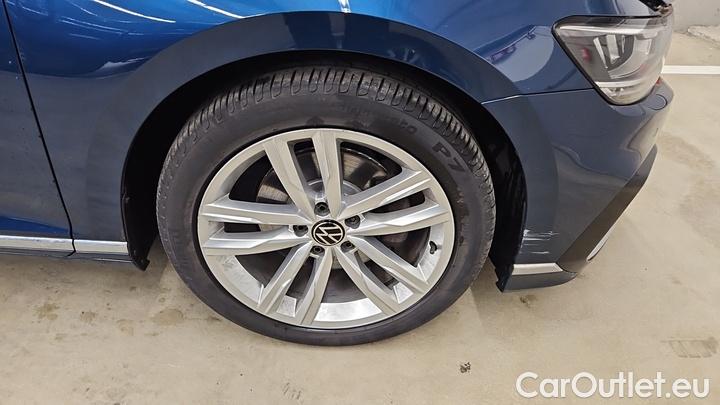Volkswagen  Passat 1.4 TSI DSG GTE Variant #10