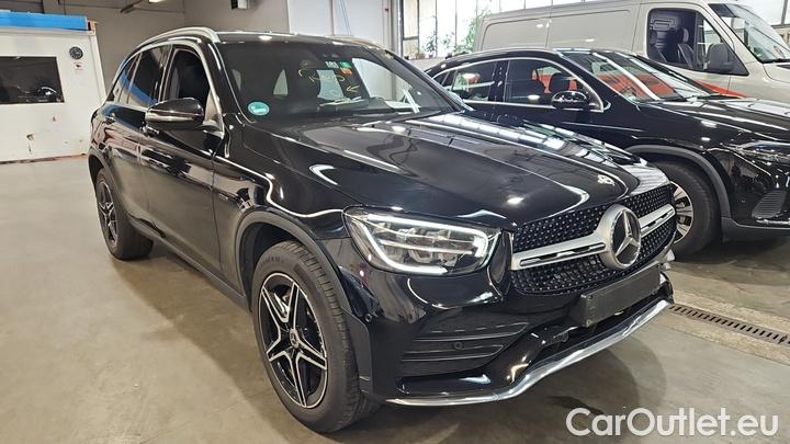 Mercedes  GLC  300 e 4MATIC Autom. #2