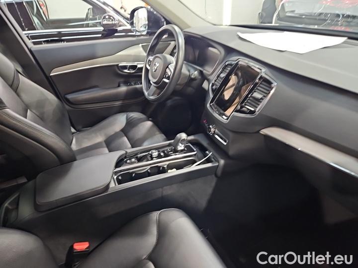Volvo  XC90 B5 D AWD Geartronic Momentum Pro #7