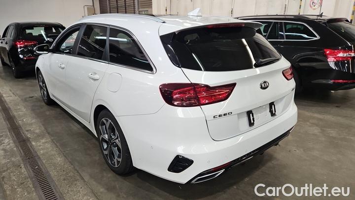 KIA  Cee'd 1.6 GDI Plug-In Hybrid Platinum Ed. SW #3