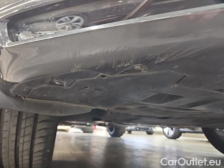 Volvo  XC90 B5 D AWD Geartronic Momentum Pro #20