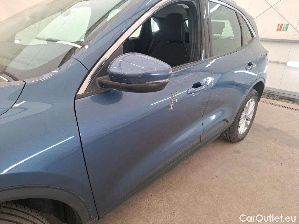 Ford  Kuga FORD  / 2019 / 5P / SUV 2.5 190 hybrid Flexifuel Pshift Titanium #23