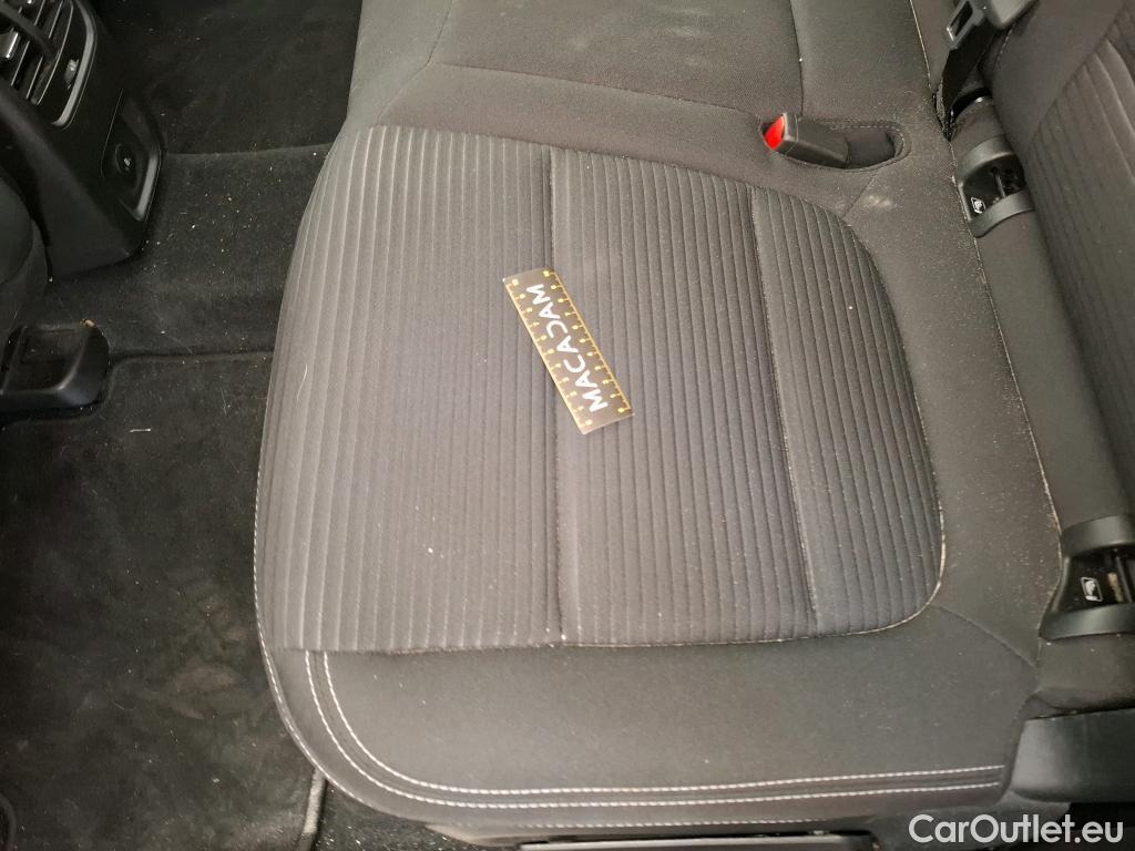 Ford  Kuga FORD  / 2019 / 5P / SUV 2.5 190 hybrid Flexifuel Pshift Titanium #31